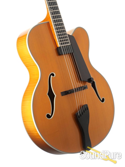 Benedetto/Guild Manhattan Archtop Guitar #16 - Used — image 4