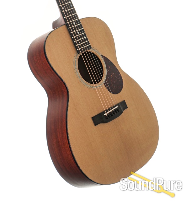 Eastman E1OM Guitar #M2524418 — image 2