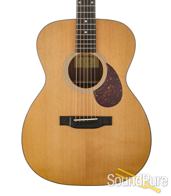 Eastman E1OM Guitar #M2524418 — image 1