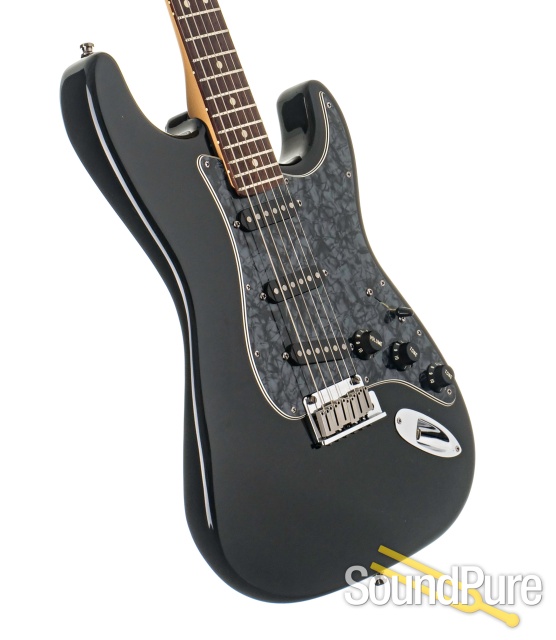 Fender 1997 American Standard Strat Guitar #N7212658 - Used — image 2