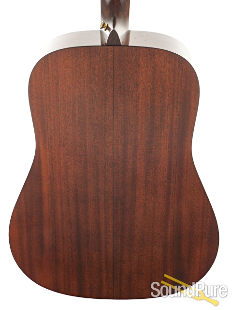 Martin Modern Deluxe D18 Guitar #2605880 - Used — image 4