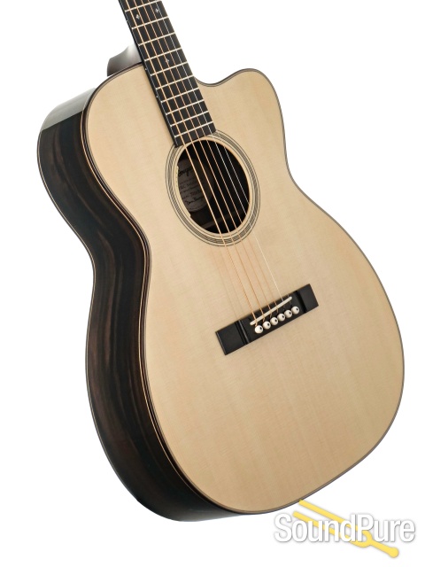 Bourgeois TS OMC Soloist 50th Ann. Guitar #T2508002 - Used — image 2