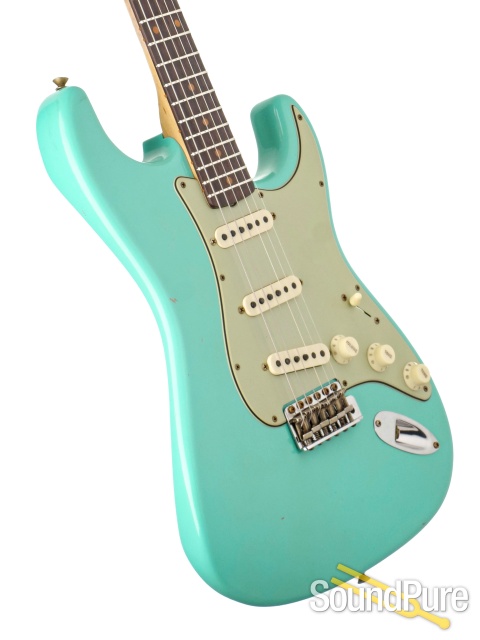 Fender Custom Shop Journeyman Strat Guitar #CZ582121 - Used — image 2