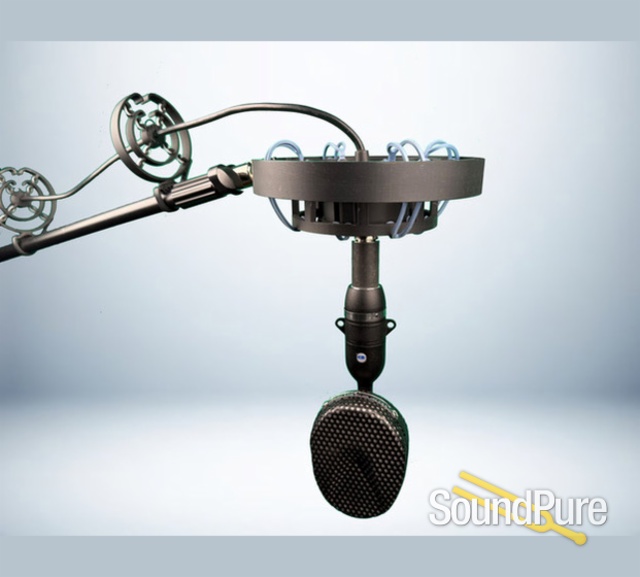 Tri-Solate Universal Shock Mount Studio Starter Kit — image 1