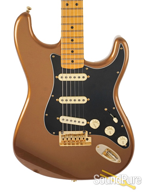 Fender Bruno Mars Stratocaster Guitar #US23059083 - Used — image 1