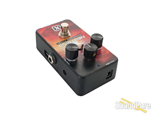 Keeley Neutrino V2 - CS Ltd Nebula Series Pedal #02198 -Used — image 3