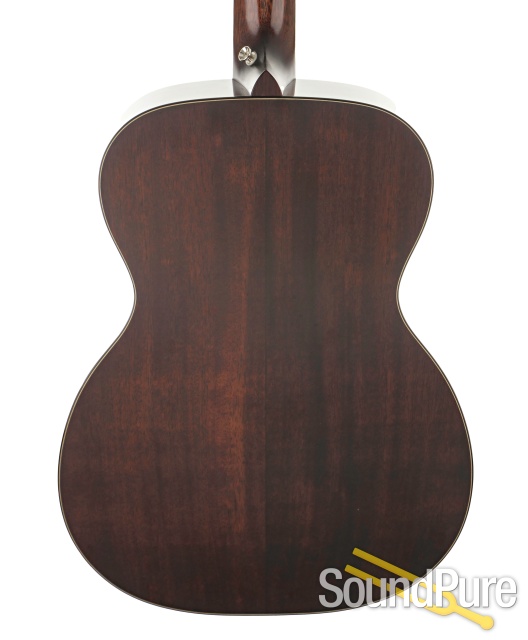 Bourgeois Championship OM Guitar #10043 - Used — image 4