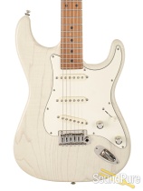 Anderson Icon Classic In-Distress TV White Guitar #03-06-26P