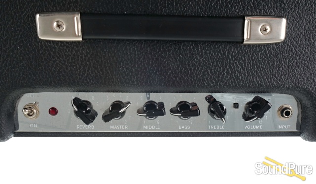 Fender Blues Jr Combo Amp #B-119722 - Used — image 2