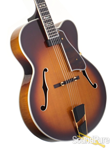 Campellone Deluxe 17" Archtop Guitar #5220618 - Used — image 2