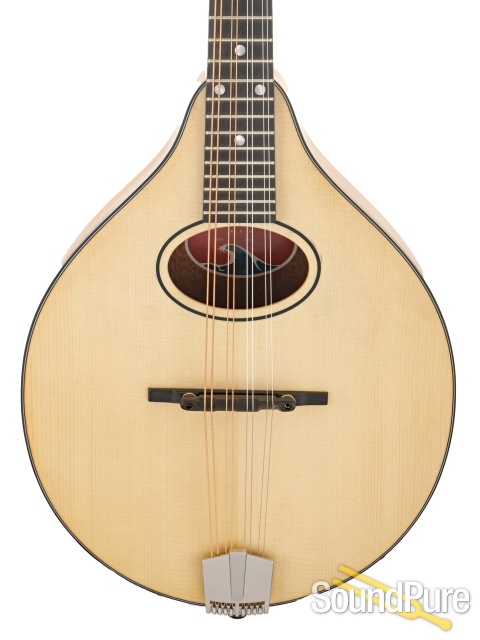 Eastman PCH-M104-NAT Mandolin #M2451910