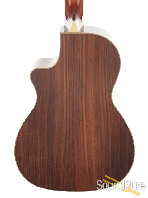 Larrivee PV-09 Guitar #119613 - Used — image 4