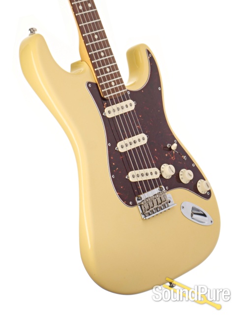 Fender American Std Stratocaster LE Guitar #US14042930 -Used — image 2