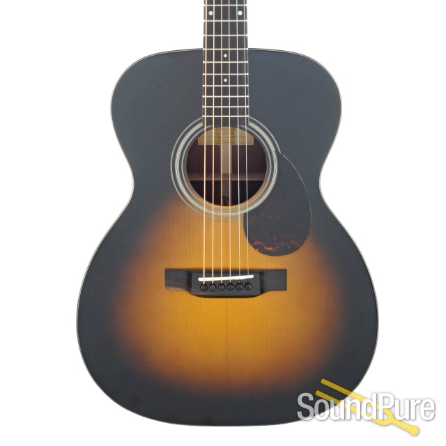 Eastman E10OM-SB Adirondack/Mahogany Acoustic #M2239500