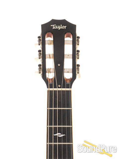 Taylor 814CE-N Nylon Guitar #1103214050 - Used — image 9