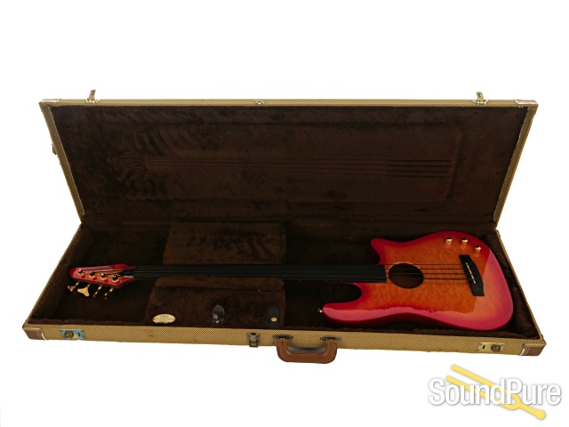 Carvin Custom AC 40 F Fretless Bass - Used — image 7