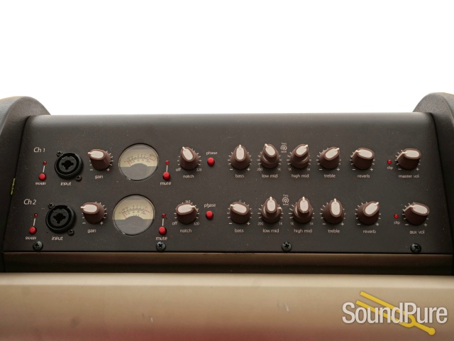 L.R. Baggs Reference Amp #00701 - Used — image 2