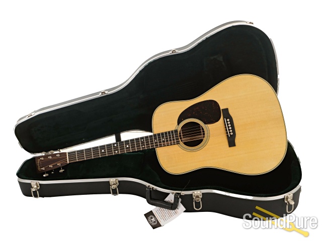 Martin D-28 Guitar #3072524 — image 7