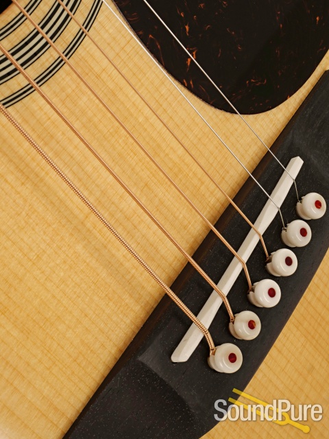 Martin D-28 Guitar #3072524 — image 9