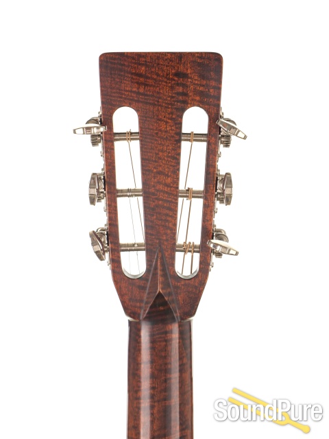 Eastman E10-OM-LTD Guitar #10445351 - Used — image 5