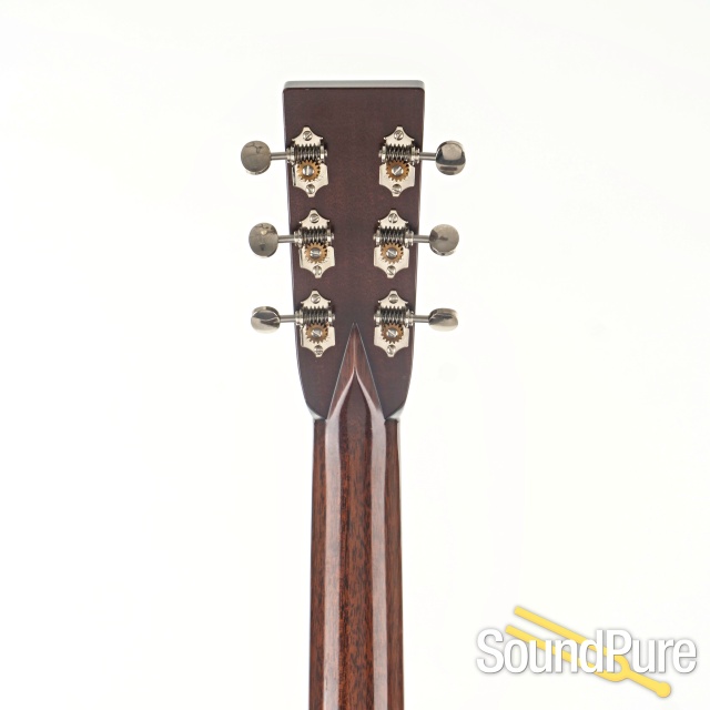 Bourgeois 00 Aged Tone Acoustic Guitar #00-7006 - Used — image 3