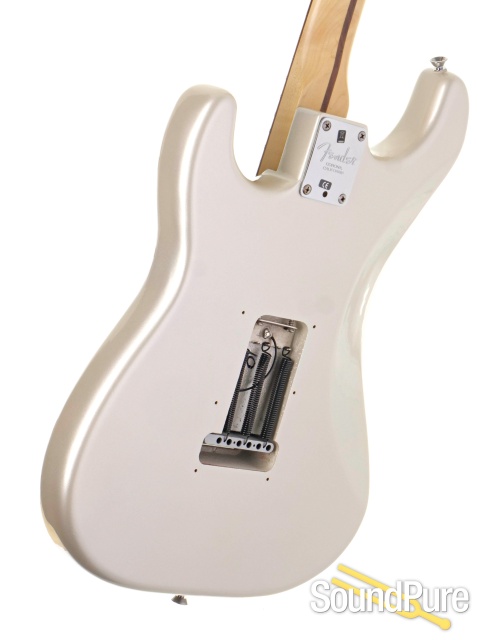 Fender American Standard Stratocaster Guitar #Z9448179 -Used — image 3