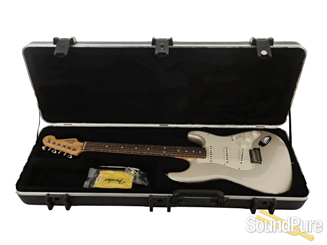 Fender American Standard Stratocaster Guitar #Z9448179 -Used — image 7