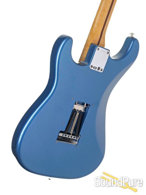 Fender Custom Shop DLX Strat Guitar #R53993 - Used — image 3