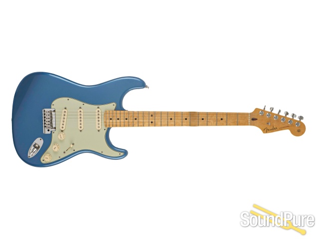 Fender Custom Shop DLX Strat Guitar #R53993 - Used — image 6