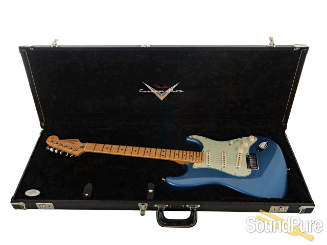 Fender Custom Shop DLX Strat Guitar #R53993 - Used — image 7
