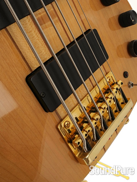 Hohner Bass VI #02052553 - Used — image 8