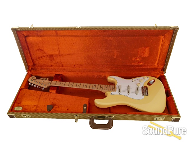 Fender Yngwie Malmsteen Stratocaster #US20011559 - Used — image 7