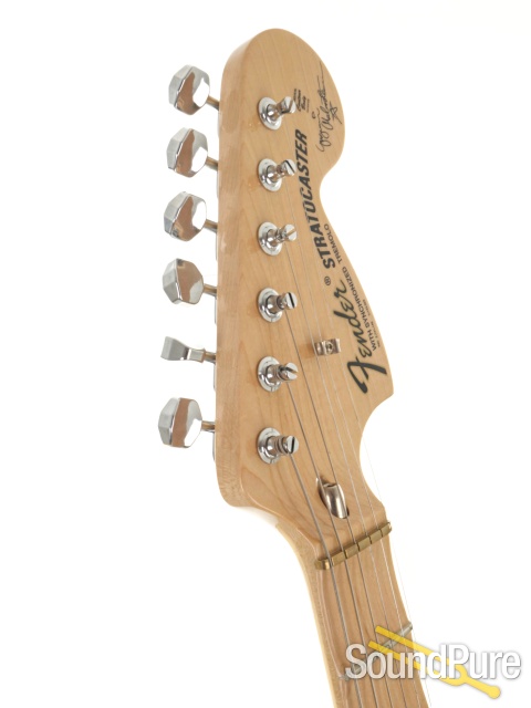 Fender Yngwie Malmsteen Stratocaster #US20011559 - Used — image 9