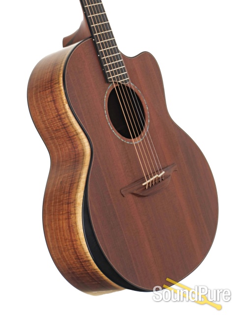 Lowden F-50C Guitar #17489 - Used — image 11