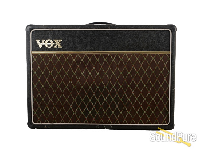Vox AC-15 Combo Amp - Used — image 1