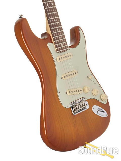 Fender American Performer Stratocaster #US22038638 - Used — image 2