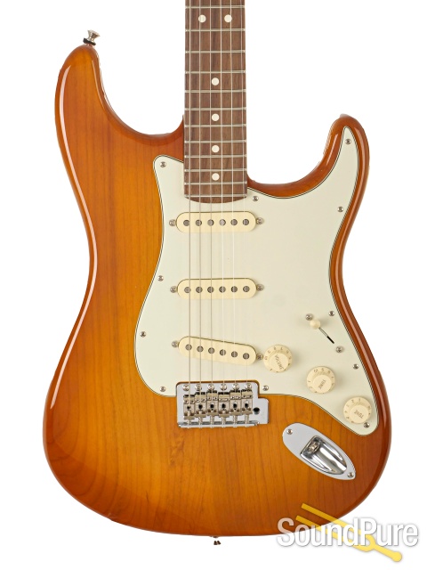 Fender American Performer Stratocaster #US22038638 - Used