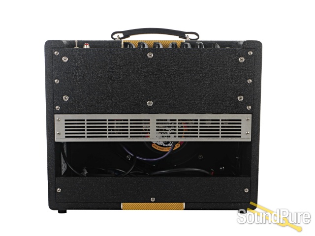 Carr Super Bee 12" Combo Amp #0220 - Used — image 3