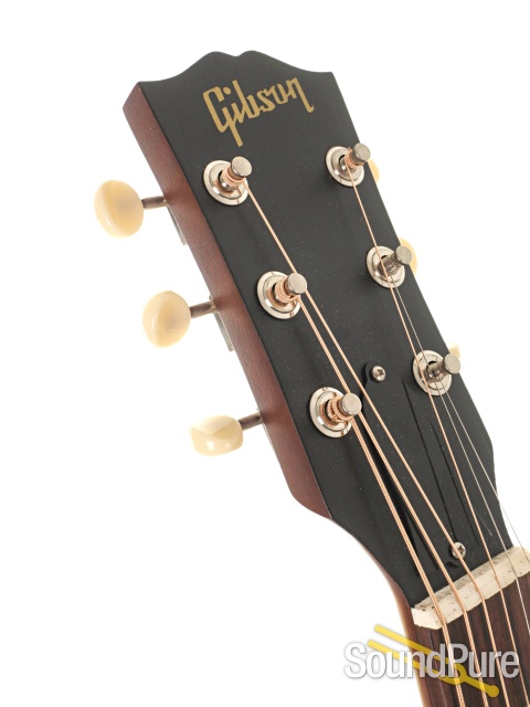 Gibson LG-2 Guitar #21045042 - Used — image 9