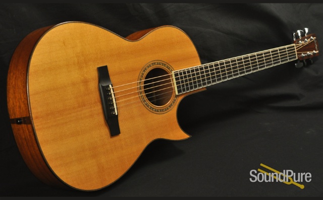 Larrivee C-05 Cutaway Acoustic Guitar - USED — image 7