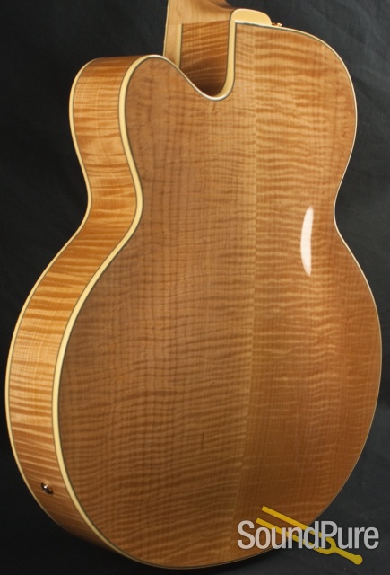 D'Aquisto New Yorker Electric Archtop Guitar Blonde- USED — image 10