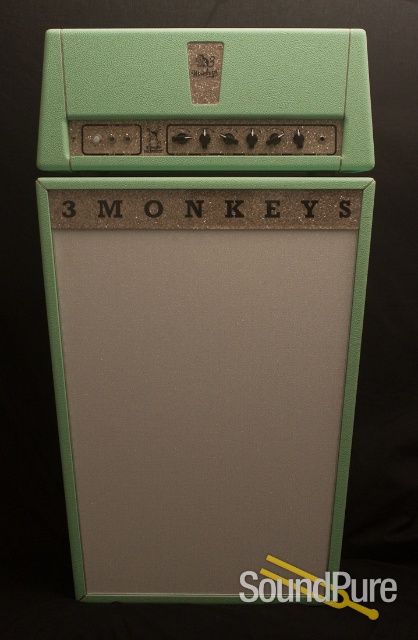 3 Monkeys 2X12 Trapezoid Cabinet Surf Green Tolex — image 4