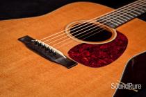 1992 Martin D-18V Acoustic Guitar 1992 Martin D-18V Acoustic Guitar