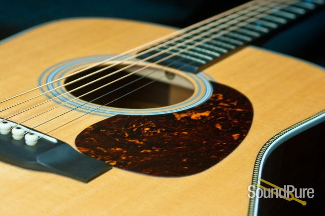 Martin HD-28 Dreadnought Acoustic Guitar Used — image 4
