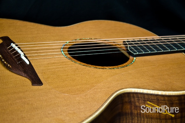 Lowden 050 Walnut/Cedar Acoustic Guitar — image 8