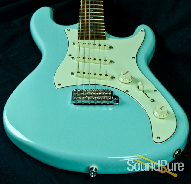 Campbell American WEW Light Blue Electric Guitar - Used — image 9