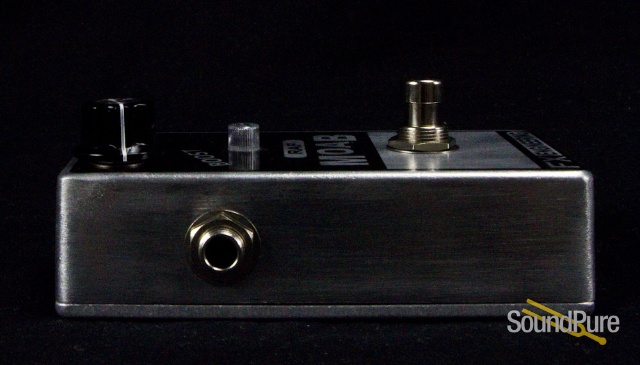 FX Engineering MOab Boost Effect Pedal — image 3
