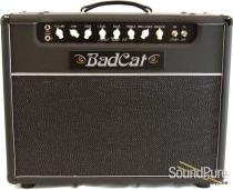 Bad Cat Hot Cat 15 Guitar Amplifier Bad Cat Hot Cat 15 Guitar Amplifier