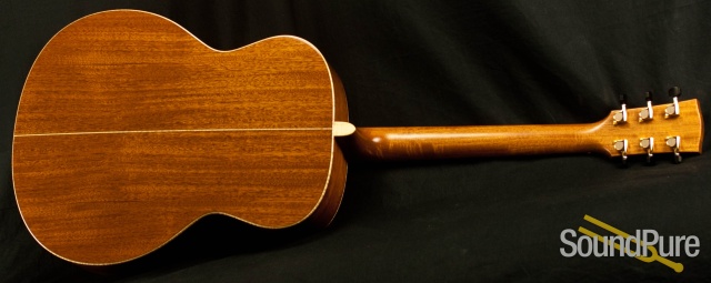 Goodall Mahogany Concert Jumbo Acoustic Guitar — image 4
