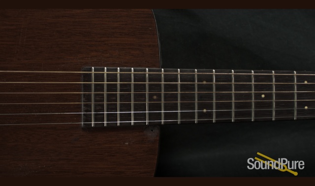 Martin 1935 Vintage R17 All-Mahogany 00 Archtop Guitar — image 10